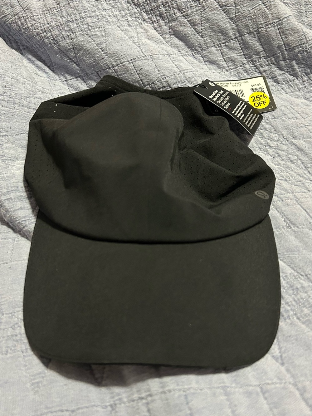 lululemon athletica Black Vent Run Hat